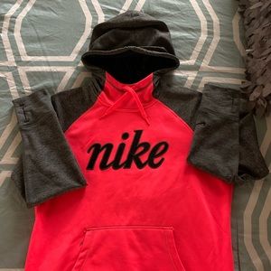 Nike Therma Fit